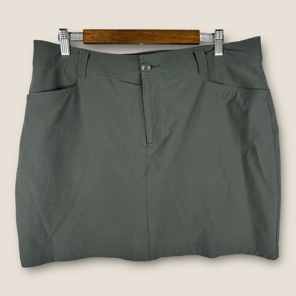 Eddie Bauer Womens size 14 Adventurer 2.0 Skort Gray Hiking Outdoor Gorpcore